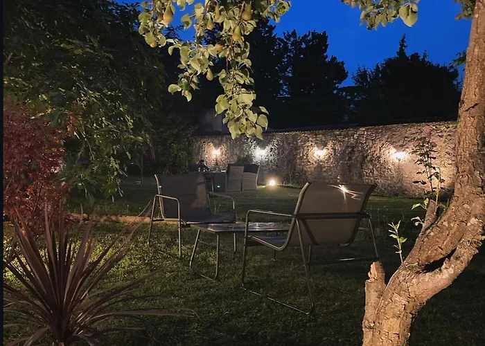 La Maison Du Luxe *
