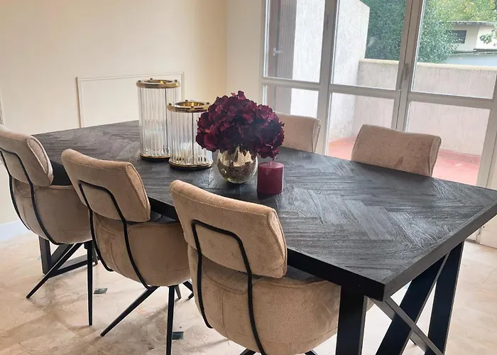 Casa de Férias La Maison Du Luxe Ris-Orangis